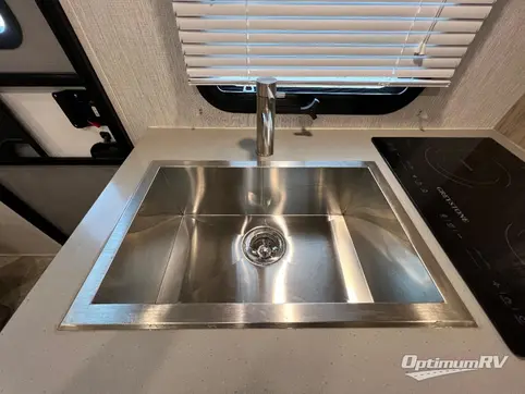 2021 Palomino Revolve EV1 RV Photo 3