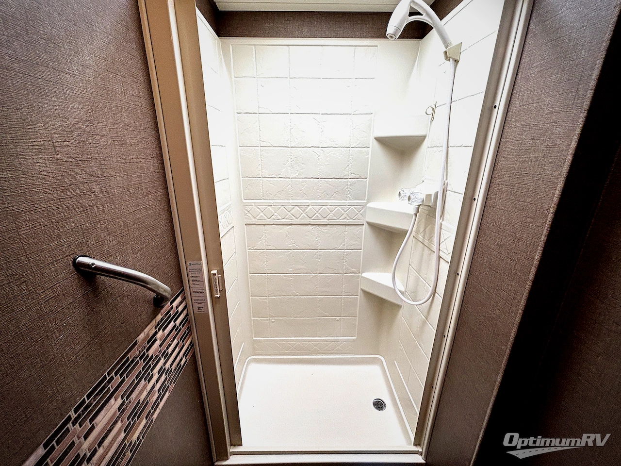 2018 Thor Chateau 26B Photo 20