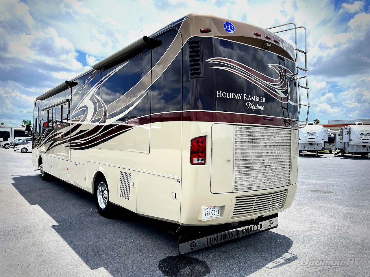 2011 Holiday Rambler Neptune 40PBQ Photo 2