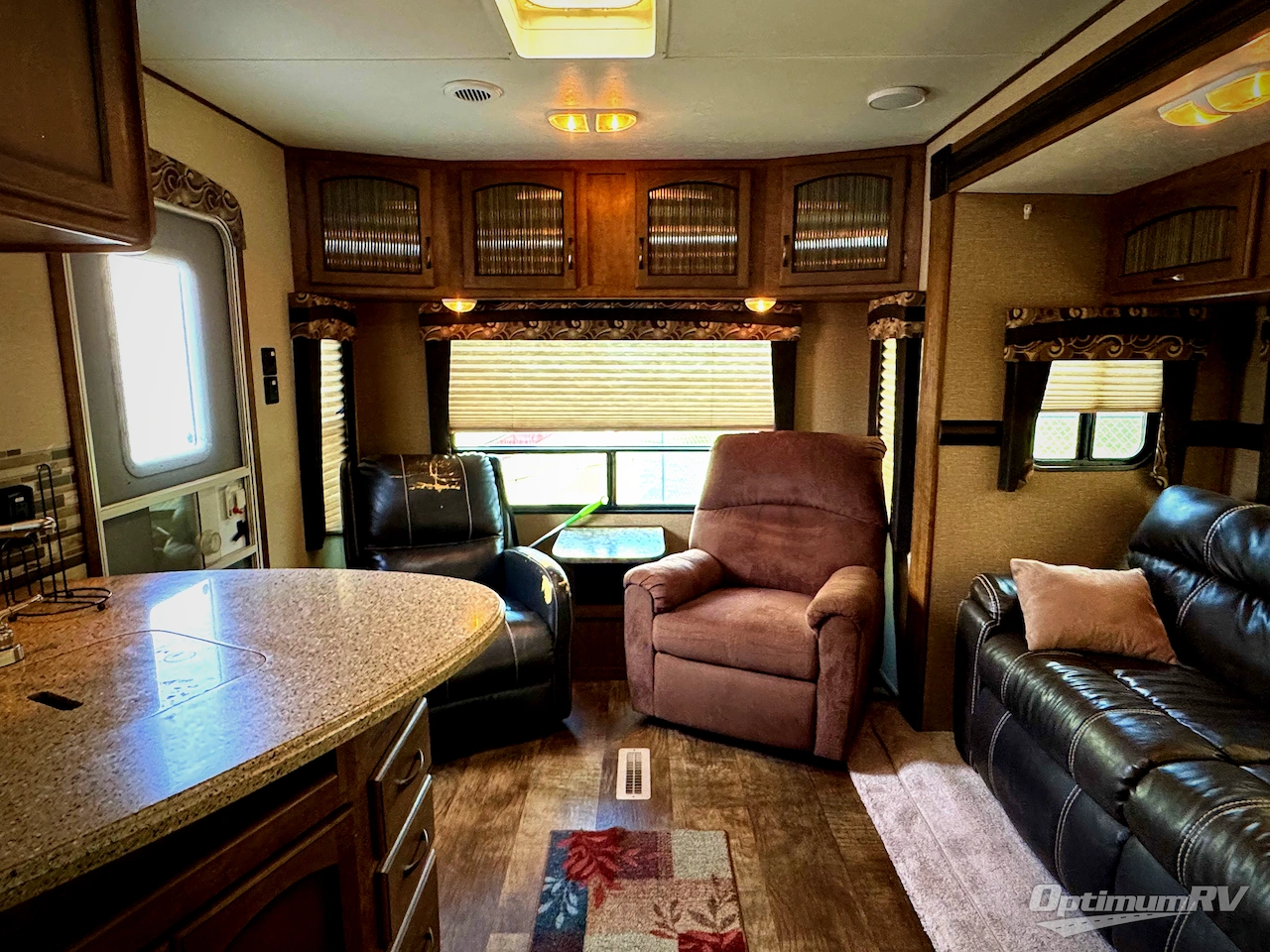 2015 CrossRoads Zinger ZT27RL Photo 7