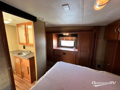 2014 Forest River Vengeance Super Sport 320A RV Photo 4
