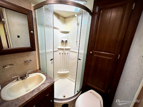 2018 Forest River Rockwood Roo 233S RV Photo 4