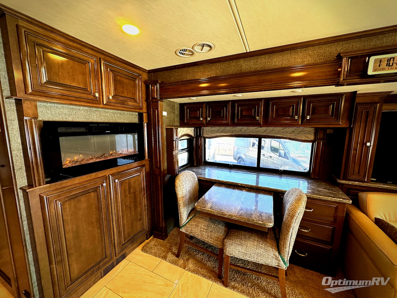 2017 Thor Tuscany 40DX Photo 13