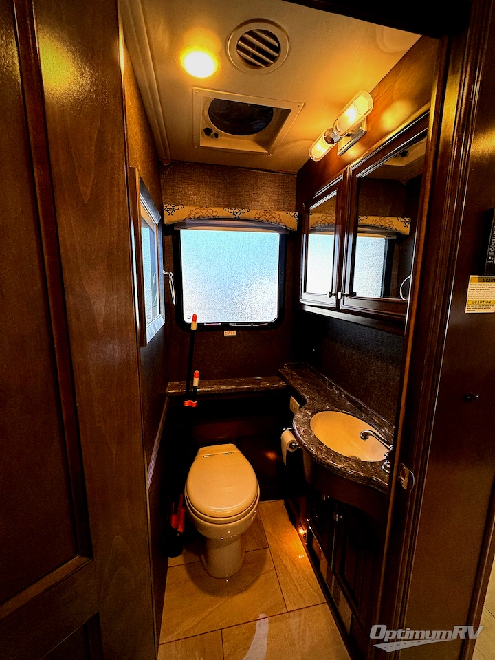 2017 Thor Tuscany 40DX Photo 16