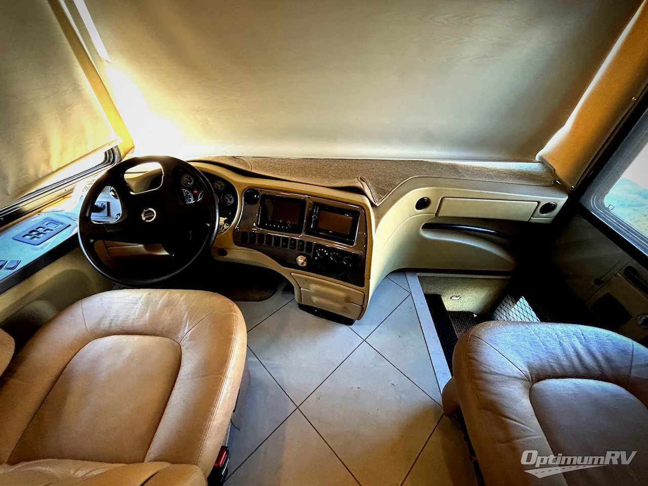 2013 Tiffin Phaeton 40QBH Photo 7