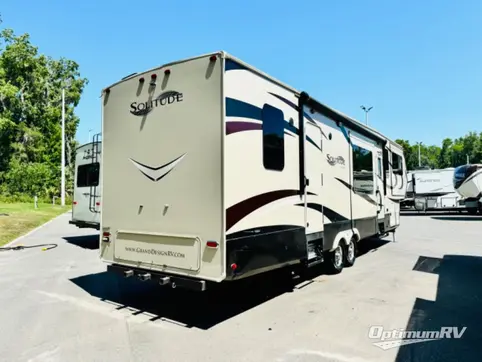 2016 Grand Design Solitude 379FL RV Photo 3