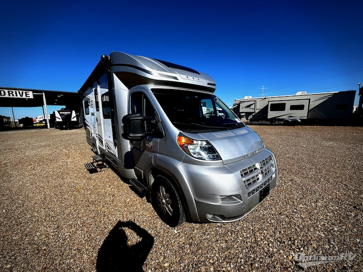2015 Itasca Viva 23L RV Photo 1