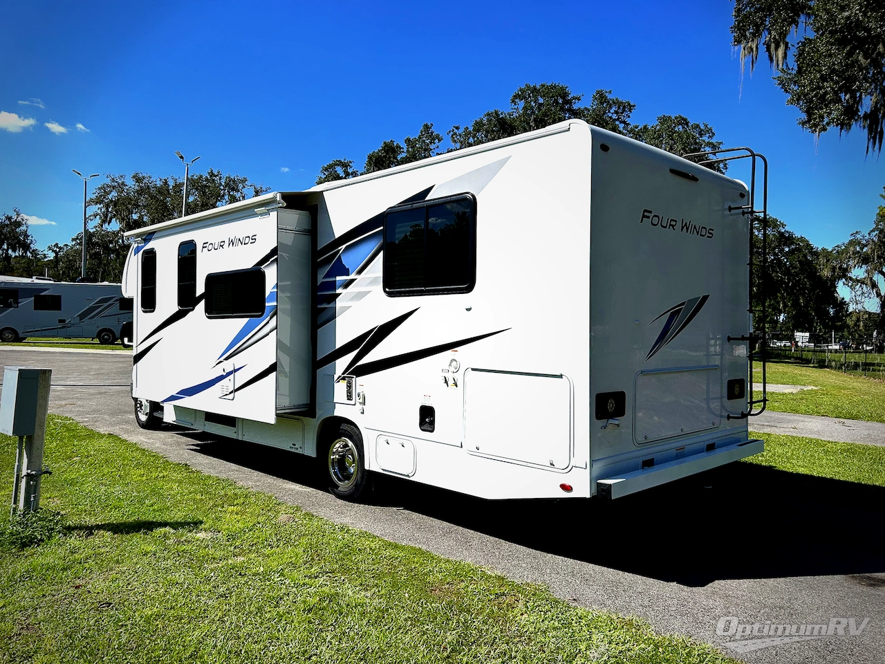 2024 Thor Four Winds 28Z Photo 3
