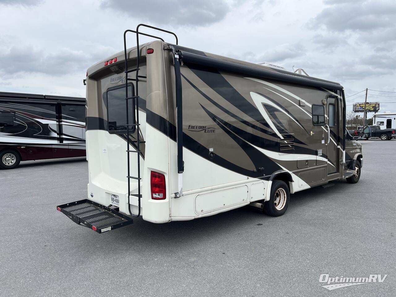 2011 Thor FREEDOM ELITE 26BE Photo 2