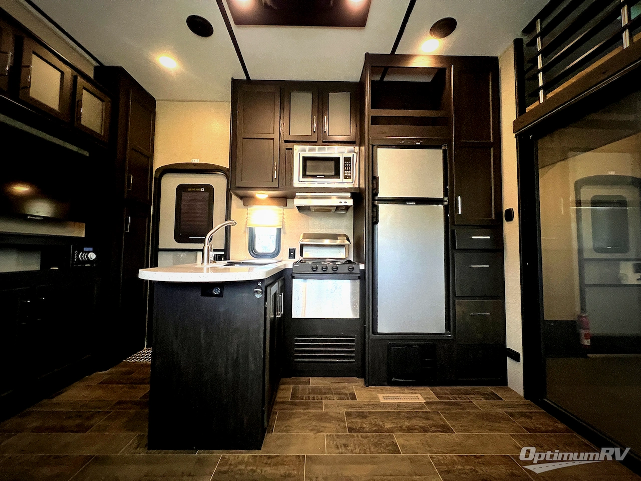 2018 Keystone Impact 351 Photo 8