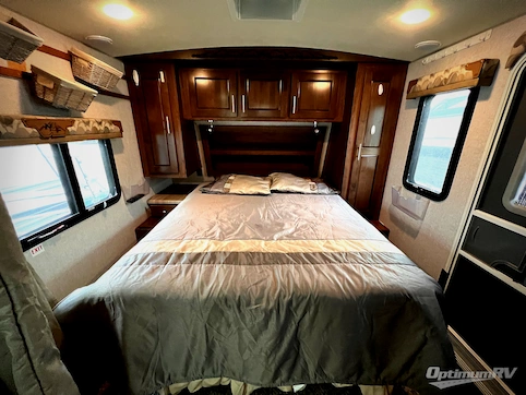 2023 Northwood Arctic Fox North Fork 25Y RV Photo 4