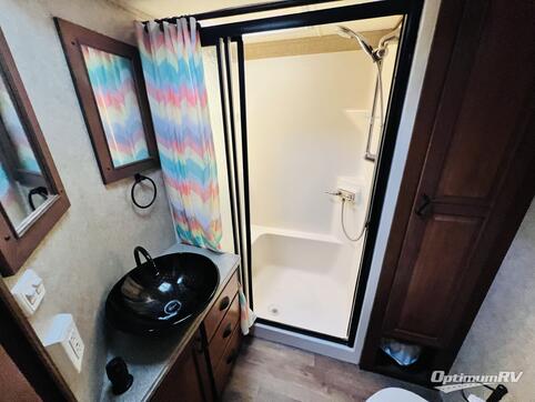 2014 Highland Ridge Open Range 3X 397FBS RV Photo 4