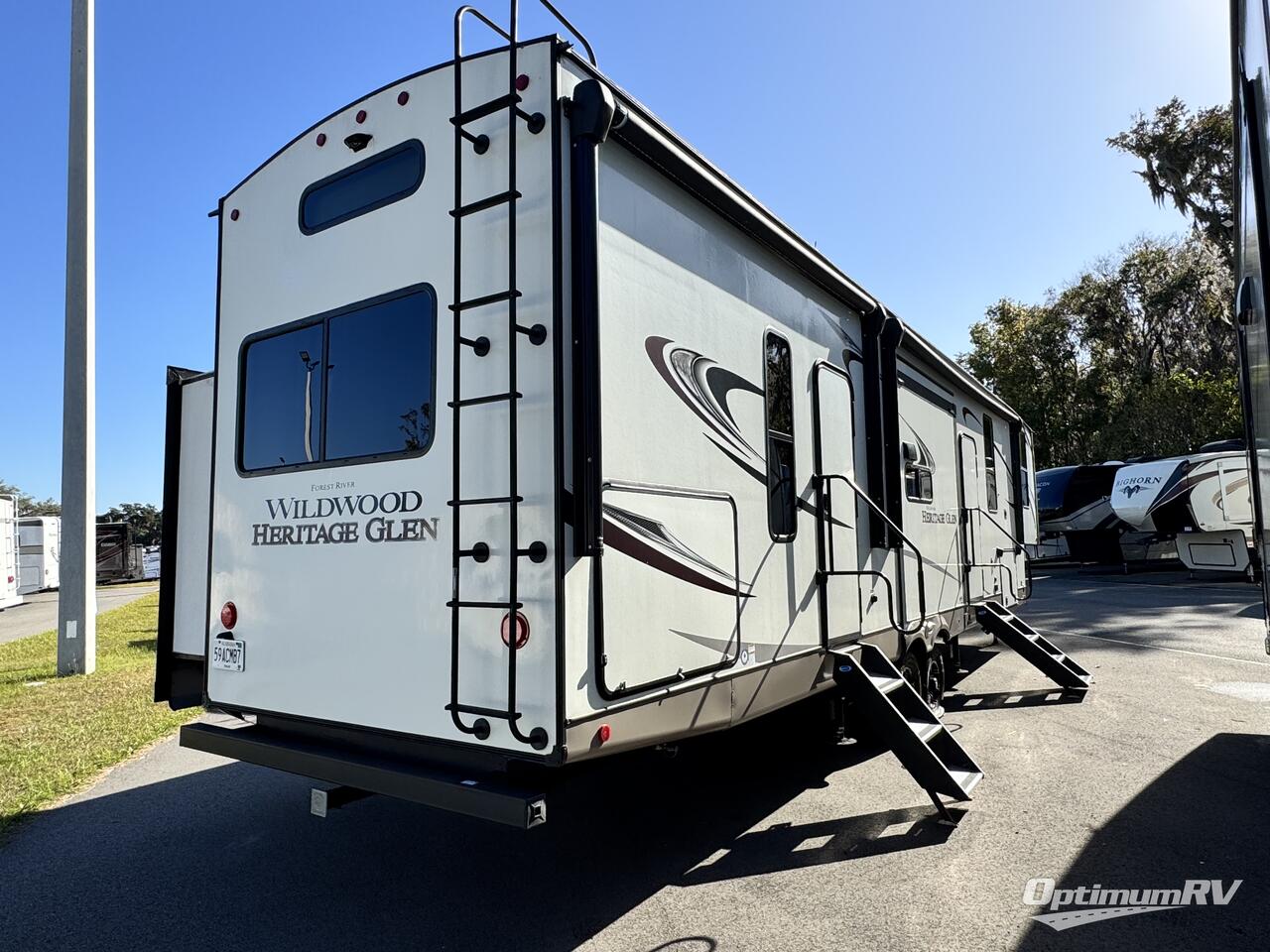 SOLD! - Used 2021 Forest River Wildwood Heritage Glen 353BED Fifth