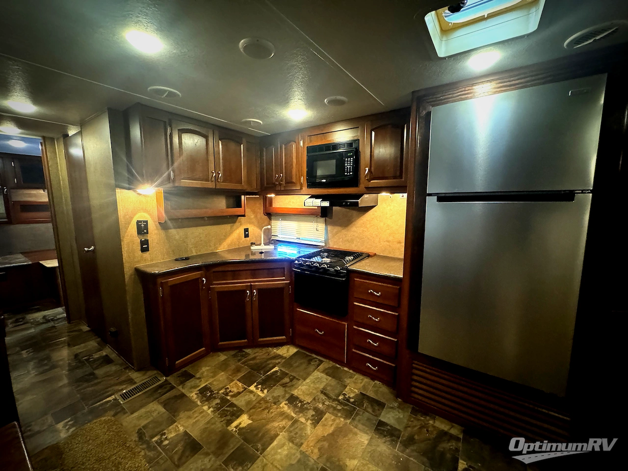 2015 Prime Time LaCrosse 311RLS Photo 7