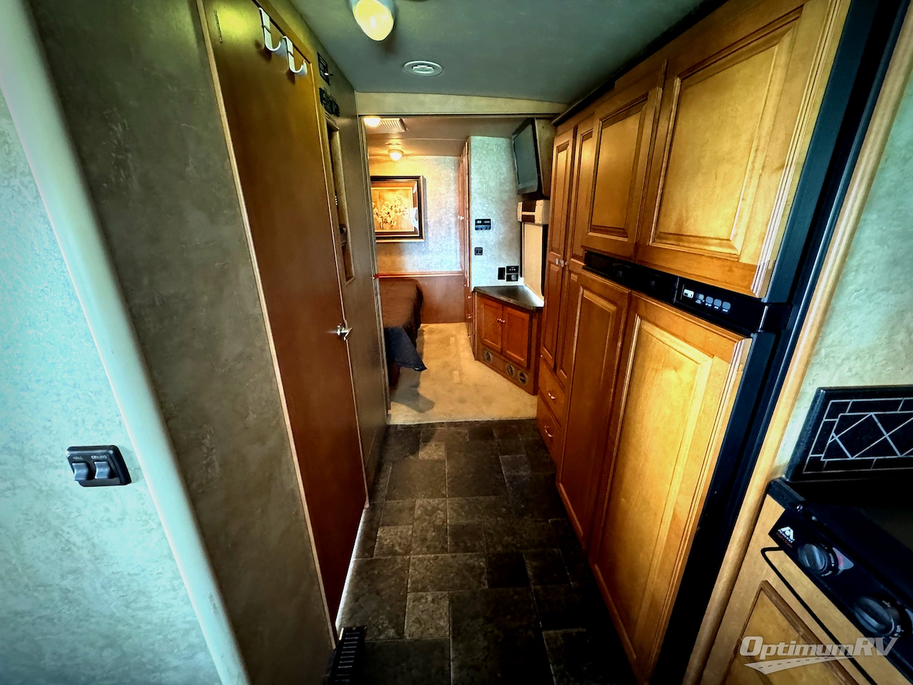 2013 Itasca Sunova 33C Photo 13