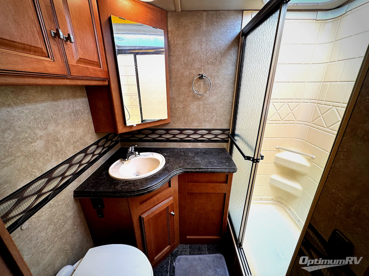 2013 Itasca Sunova 33C Photo 14