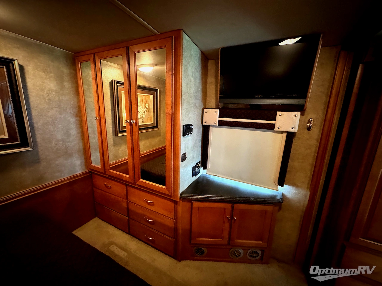 2013 Itasca Sunova 33C Photo 17