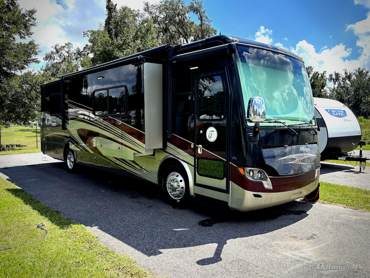 2015 Tiffin Allegro Breeze 32 BR