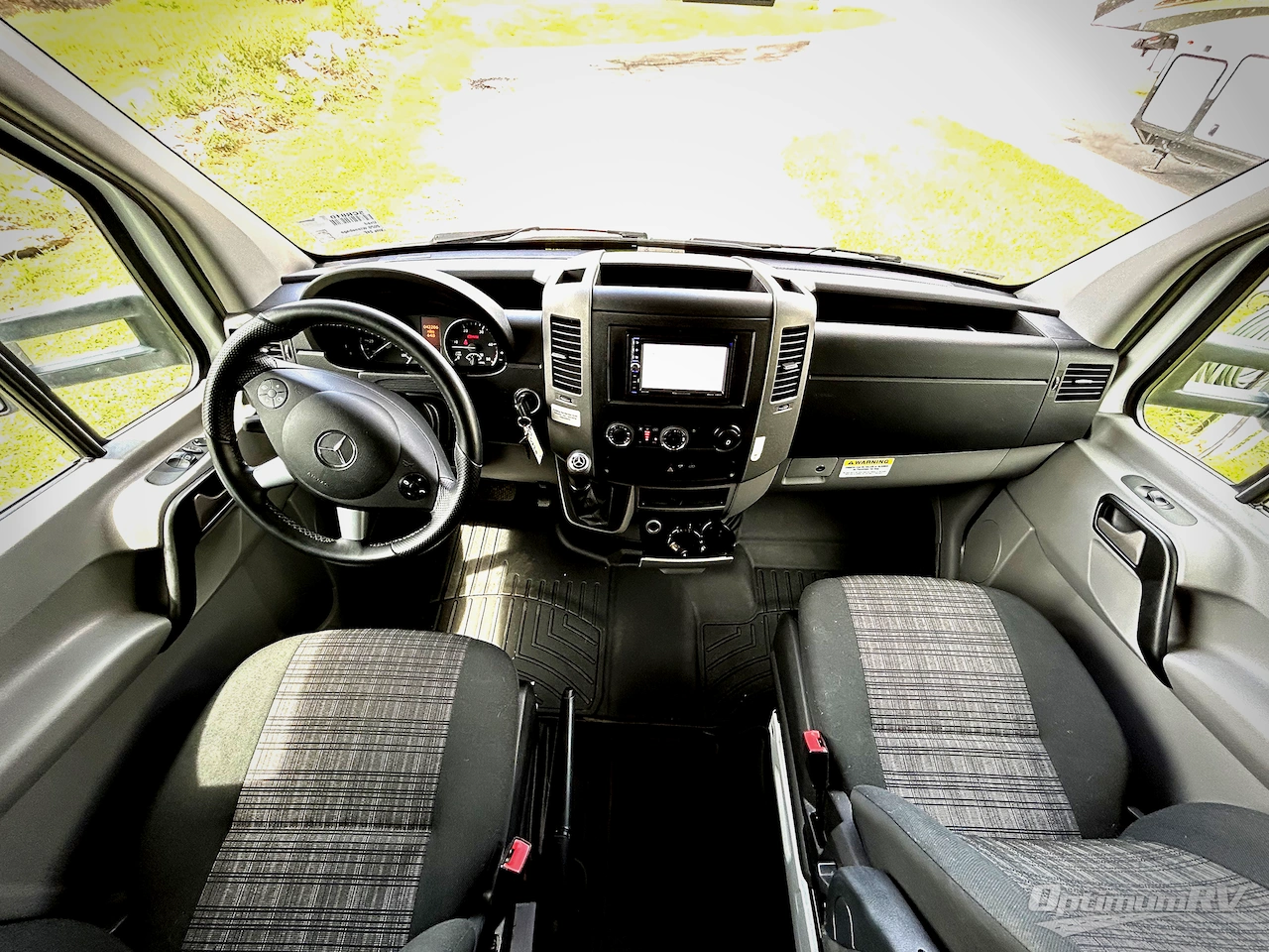 2020 Winnebago Vita 24F Photo 7