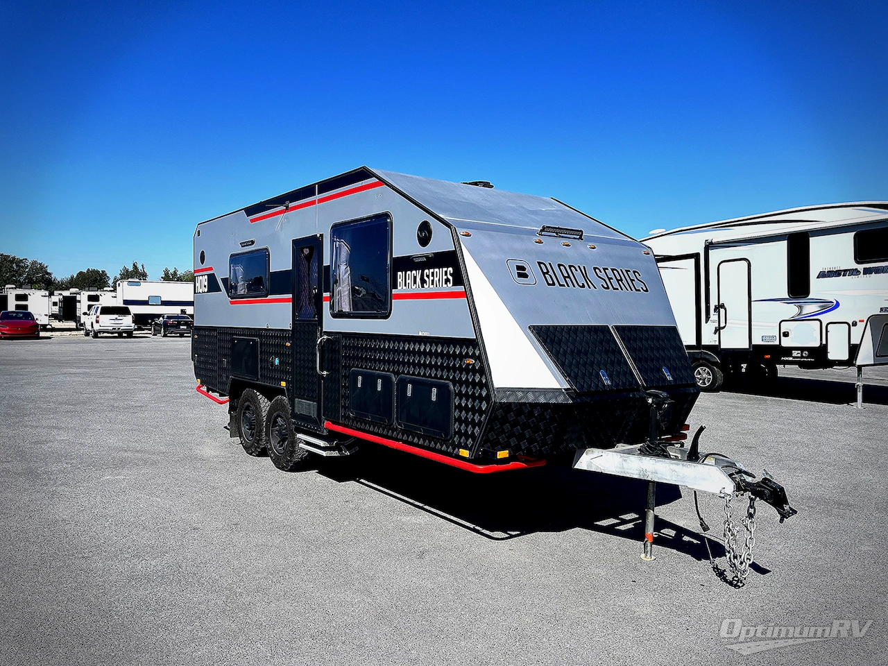 2022 Black Series Camper HQ Series HQ19 Photo 1