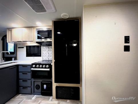 2025 Prime Time Tracer 308BH RV Photo 3