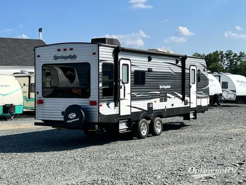 2017 Keystone Springdale 271RL RV Photo 2