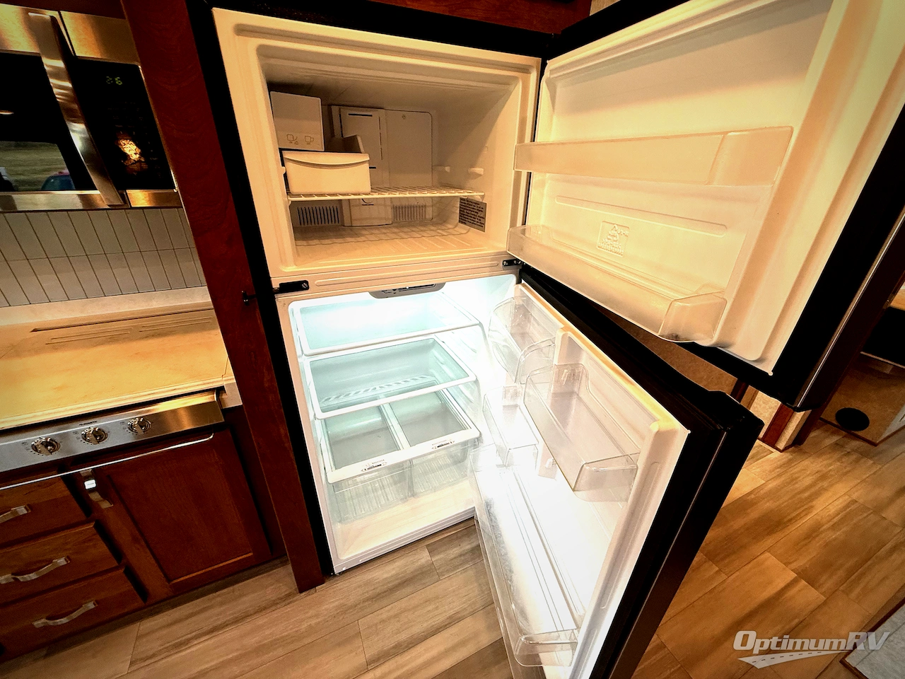 2022 Renegade Valencia 38RW Photo 13