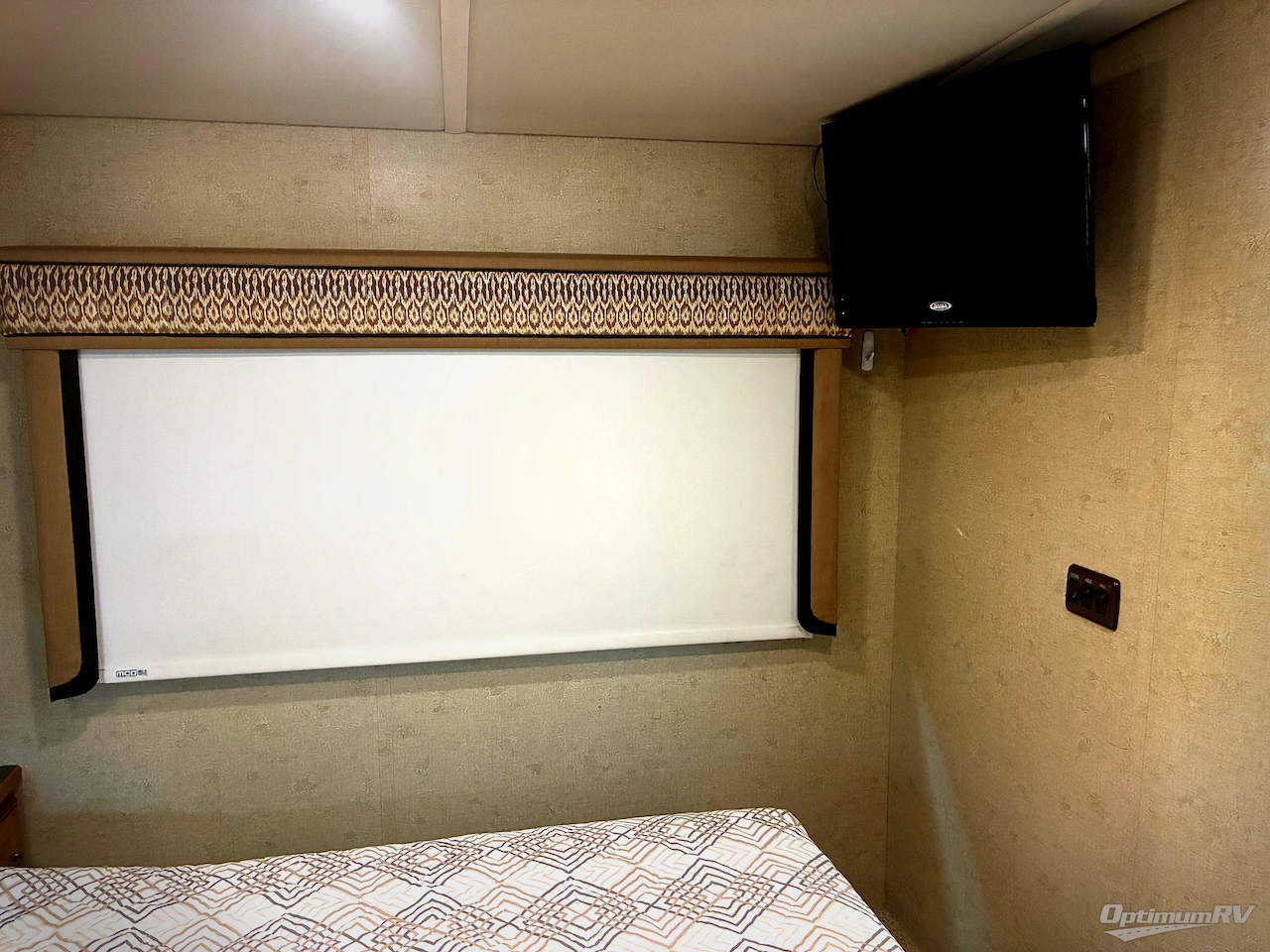 2014 Itasca Cambria 30J Photo 11