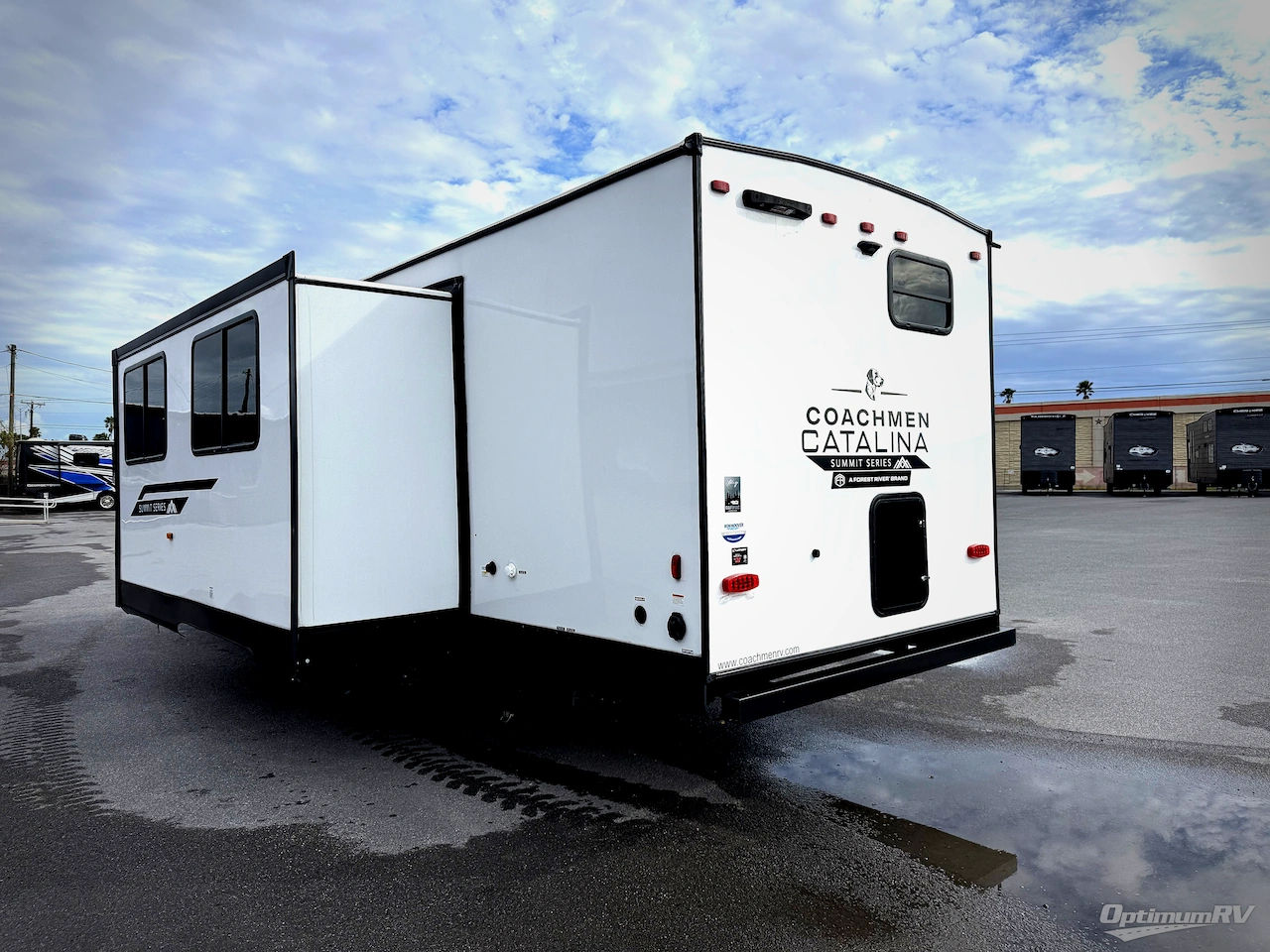 2025 Coachmen Catalina Summit Series 8 261BHS Photo 3