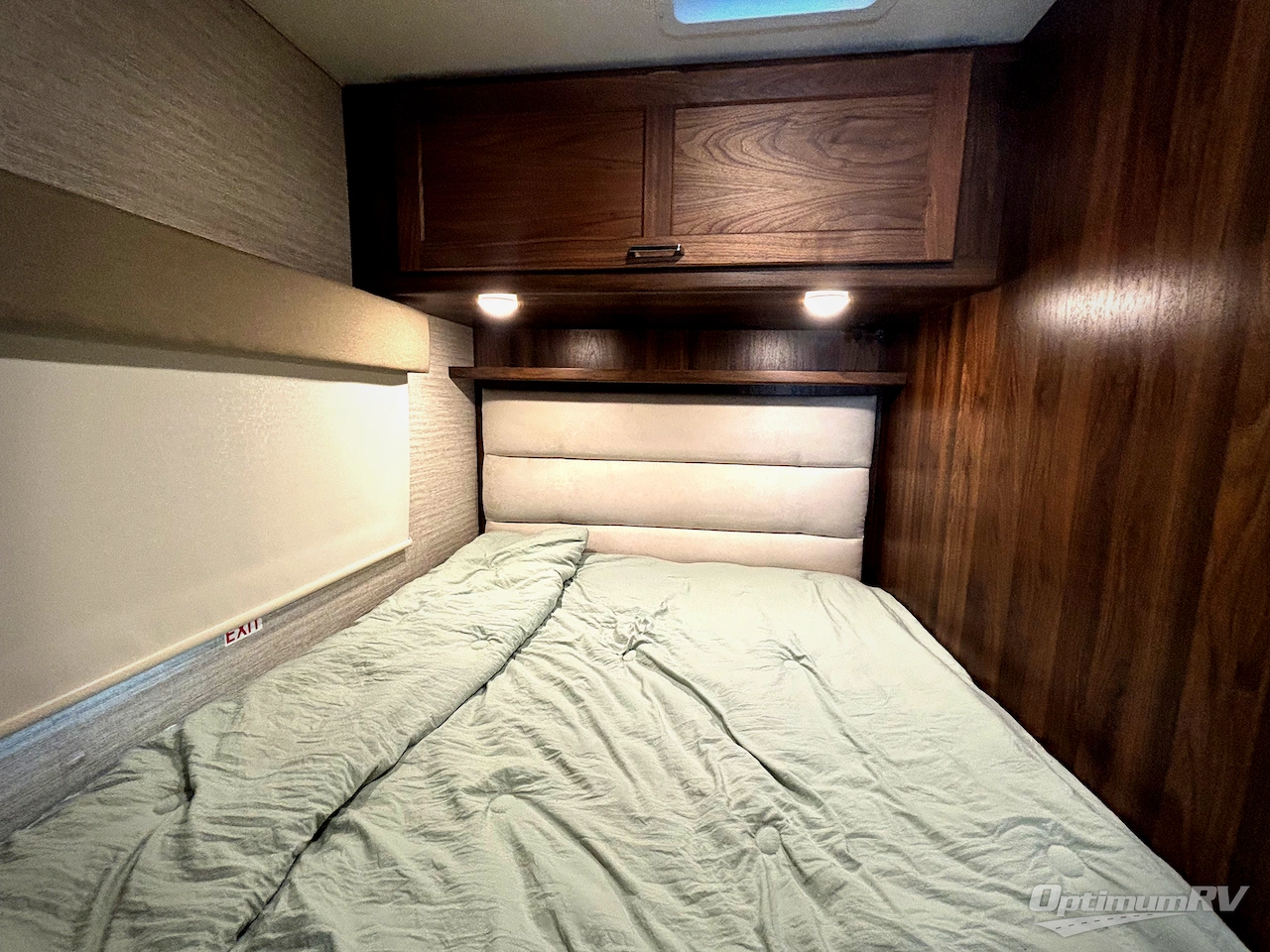 2025 Winnebago Minnie Winnie 25B Photo 12