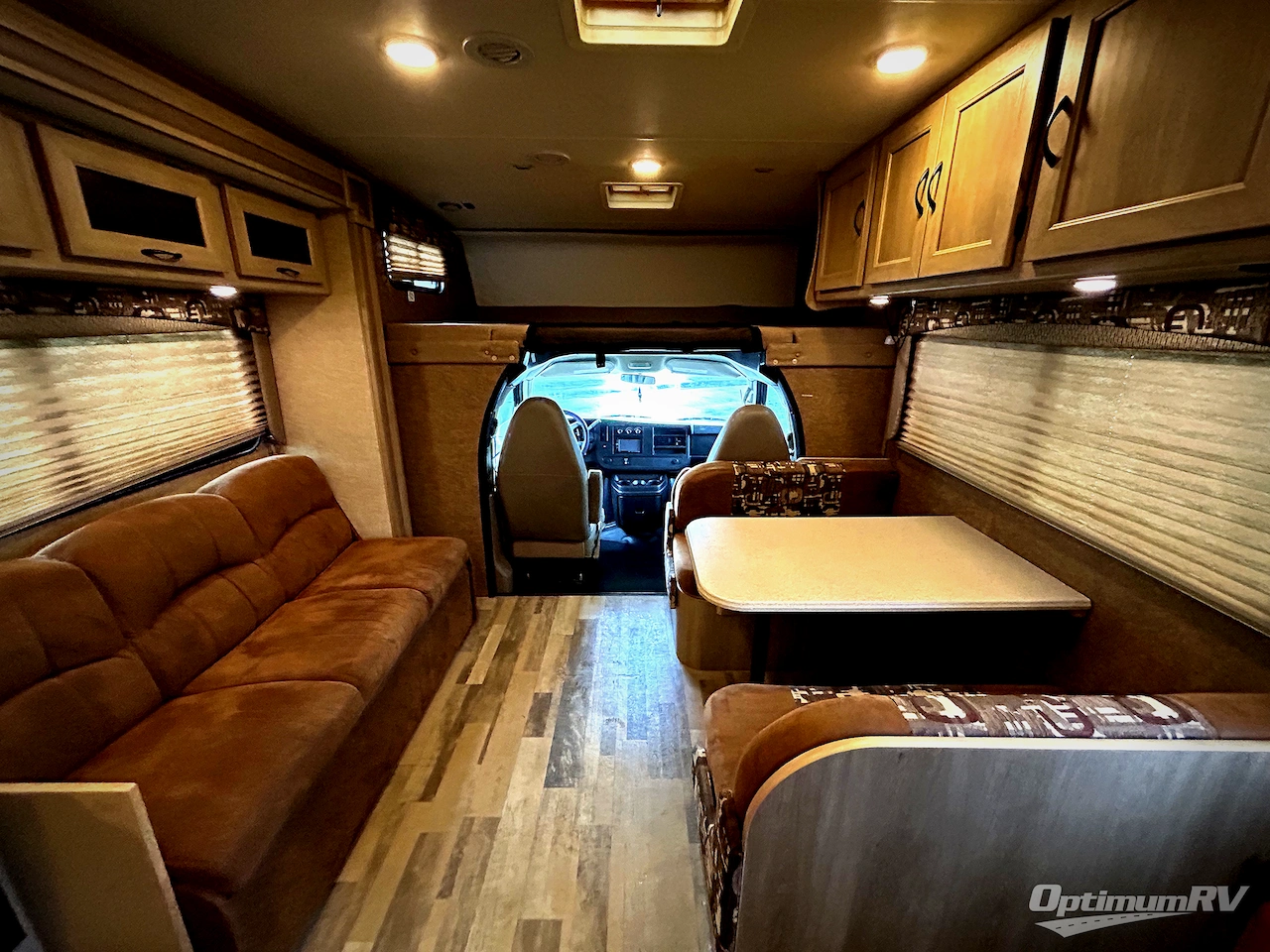 2015 Coachmen Freelander 29KS Ford 450 Photo 5