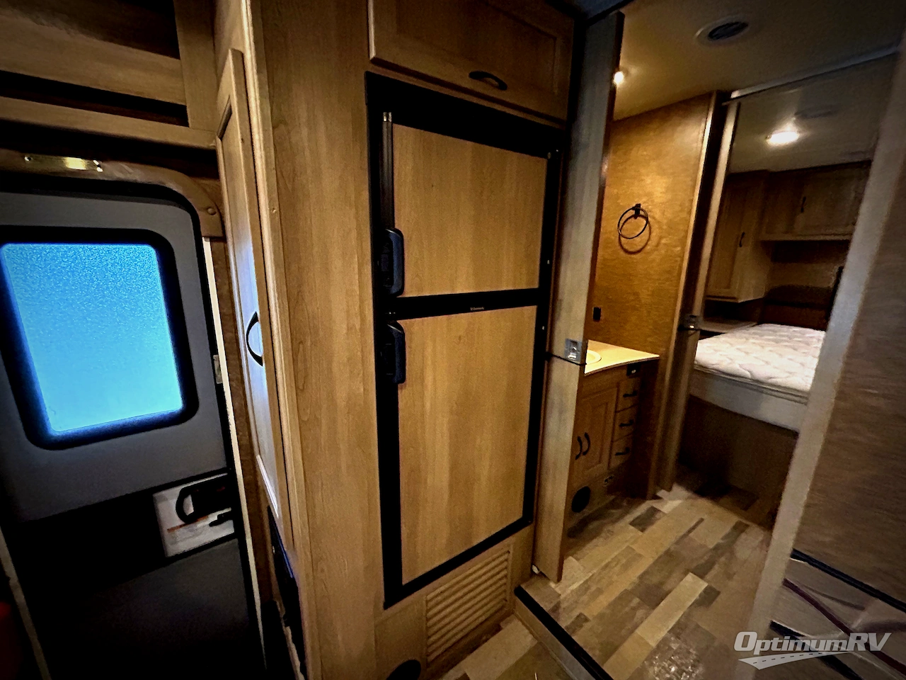 2015 Coachmen Freelander 29KS Ford 450 Photo 16