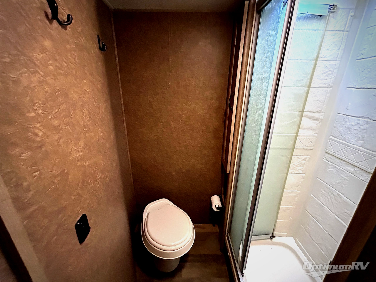 2015 Coachmen Freelander 29KS Ford 450 Photo 19