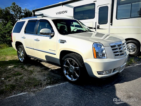 Used 2011 Cadillac Cadillac Escalade Featured Photo