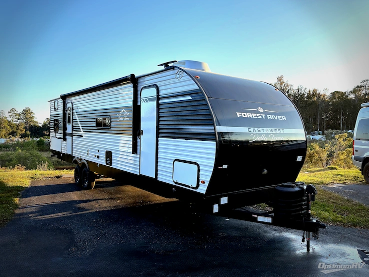 2025 East To West Della Terra 312BH RV Photo 1