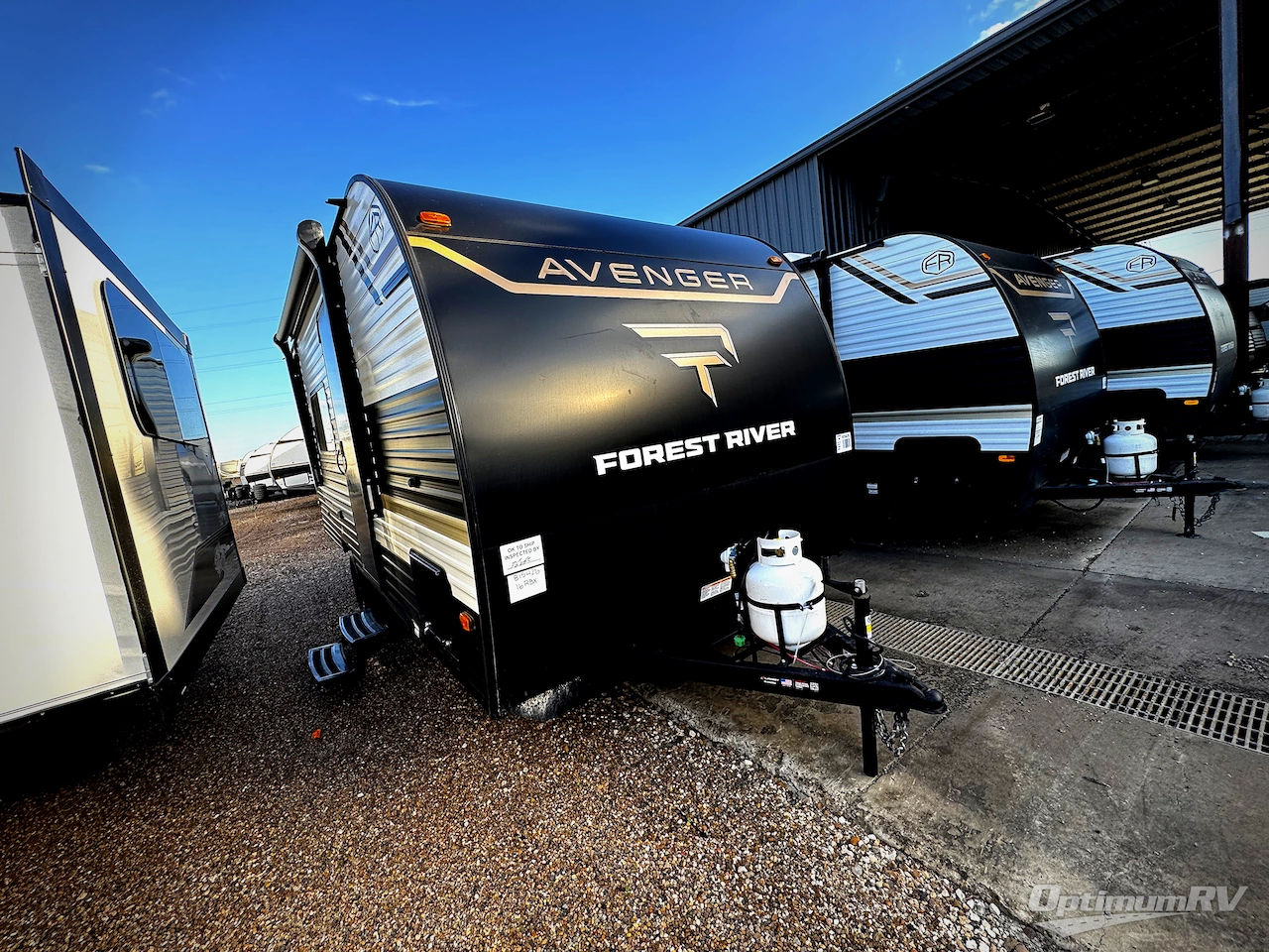 2026 Prime Time Avenger LT 16RBX Photo 1