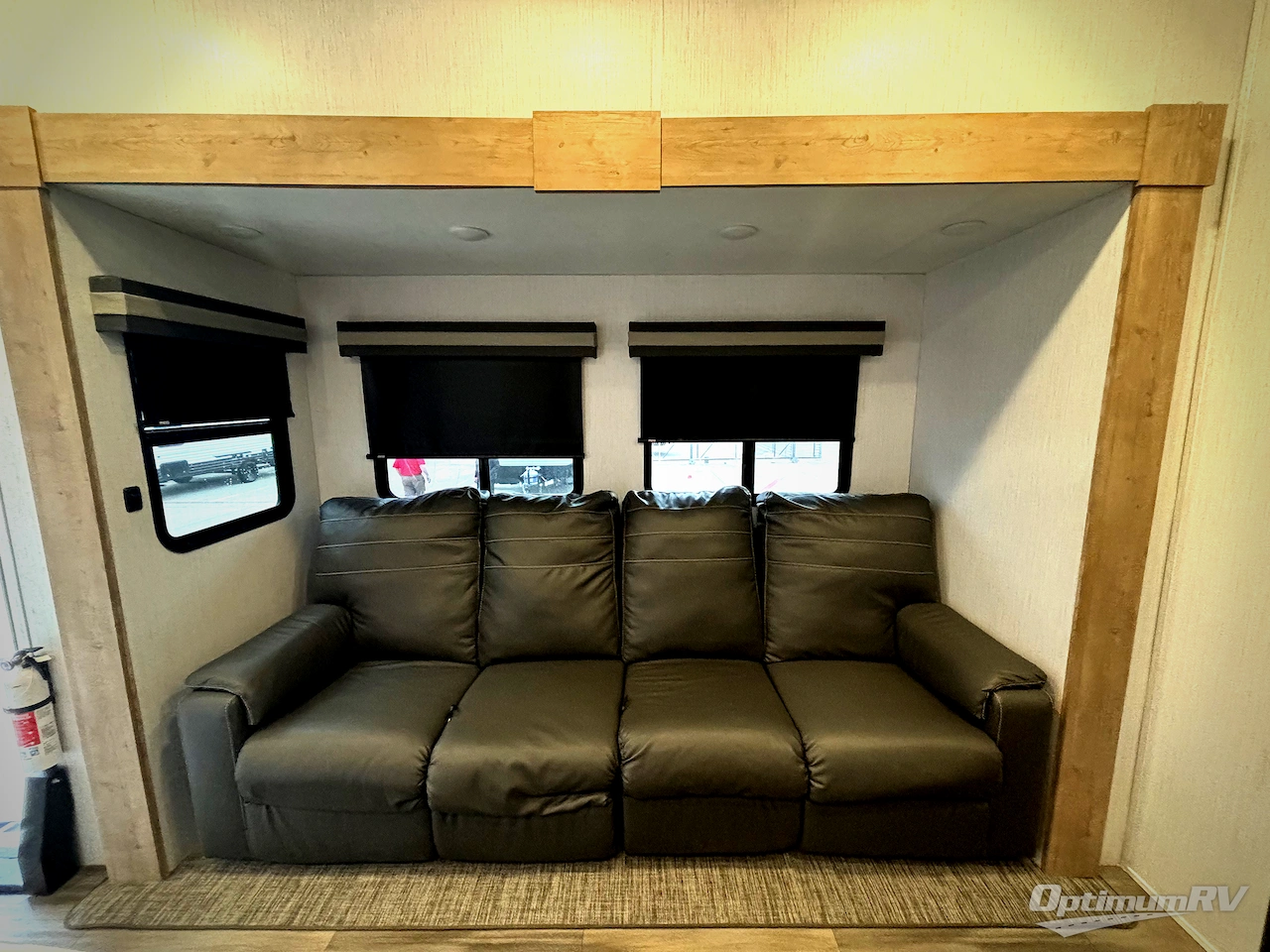 2023 Heartland Bighorn Traveler 37DB Photo 6