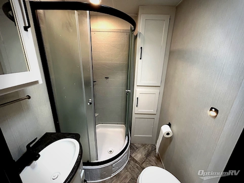 2023 Palomino Puma Destination 38RLB RV Photo 3