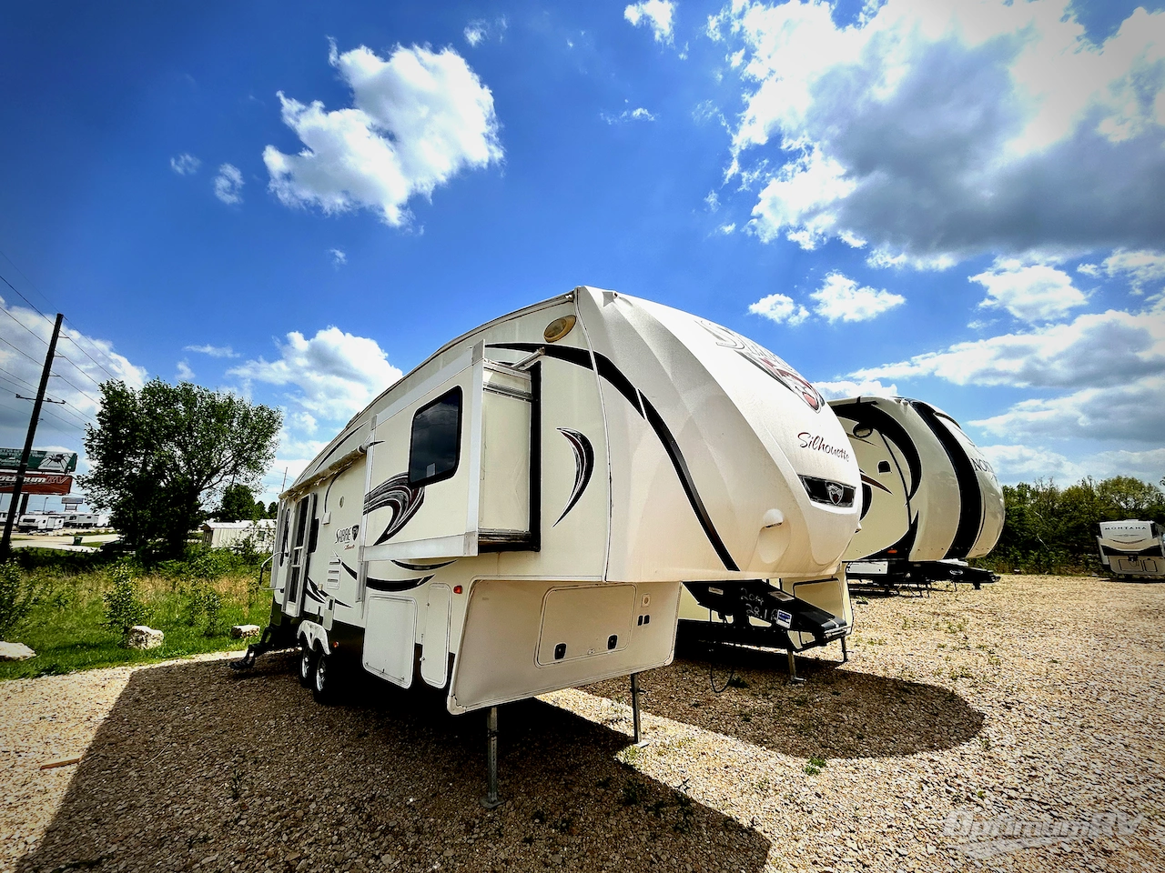 2014 Palomino Sabre Silhouette 281RLDS Photo 1