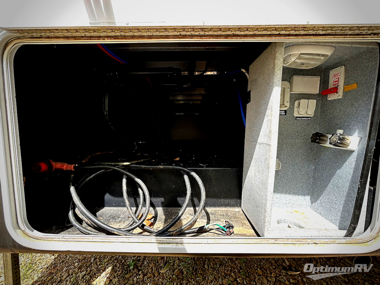 2014 Palomino Sabre Silhouette 281RLDS Photo 4