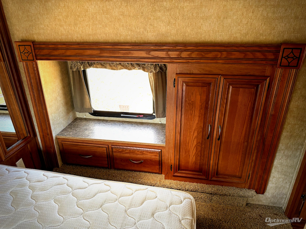 2014 Palomino Sabre Silhouette 281RLDS Photo 13