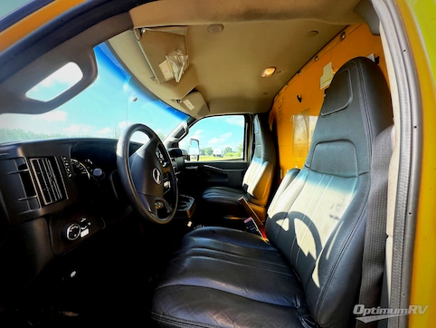 2017 GMC GMC Savana RV Photo 3