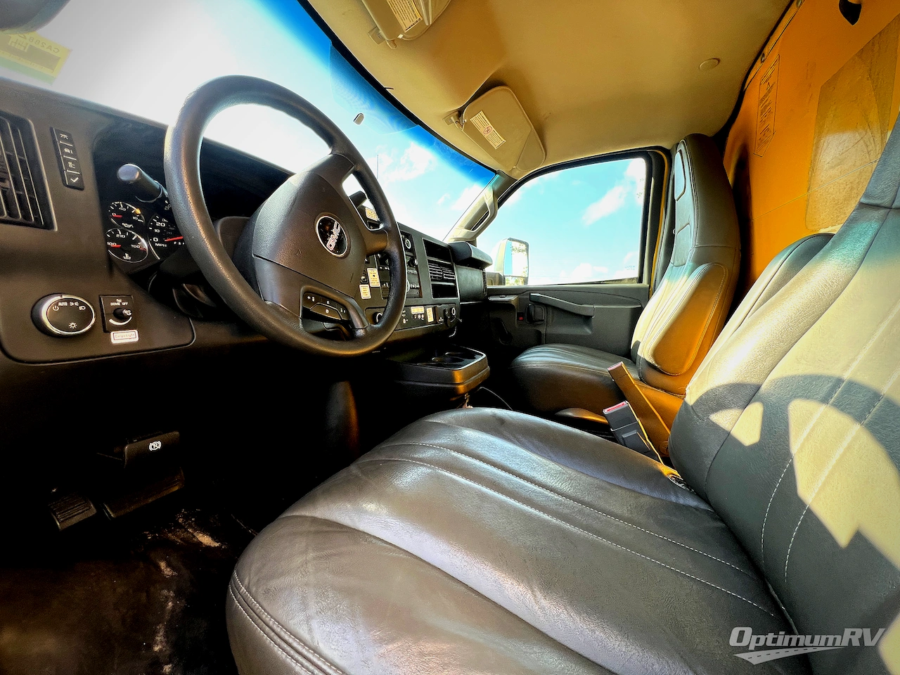 2017 GMC GMC Savana Photo 13
