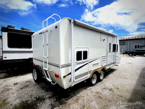2004 R-Vision Trail Cruiser C21RBH RV Photo 2