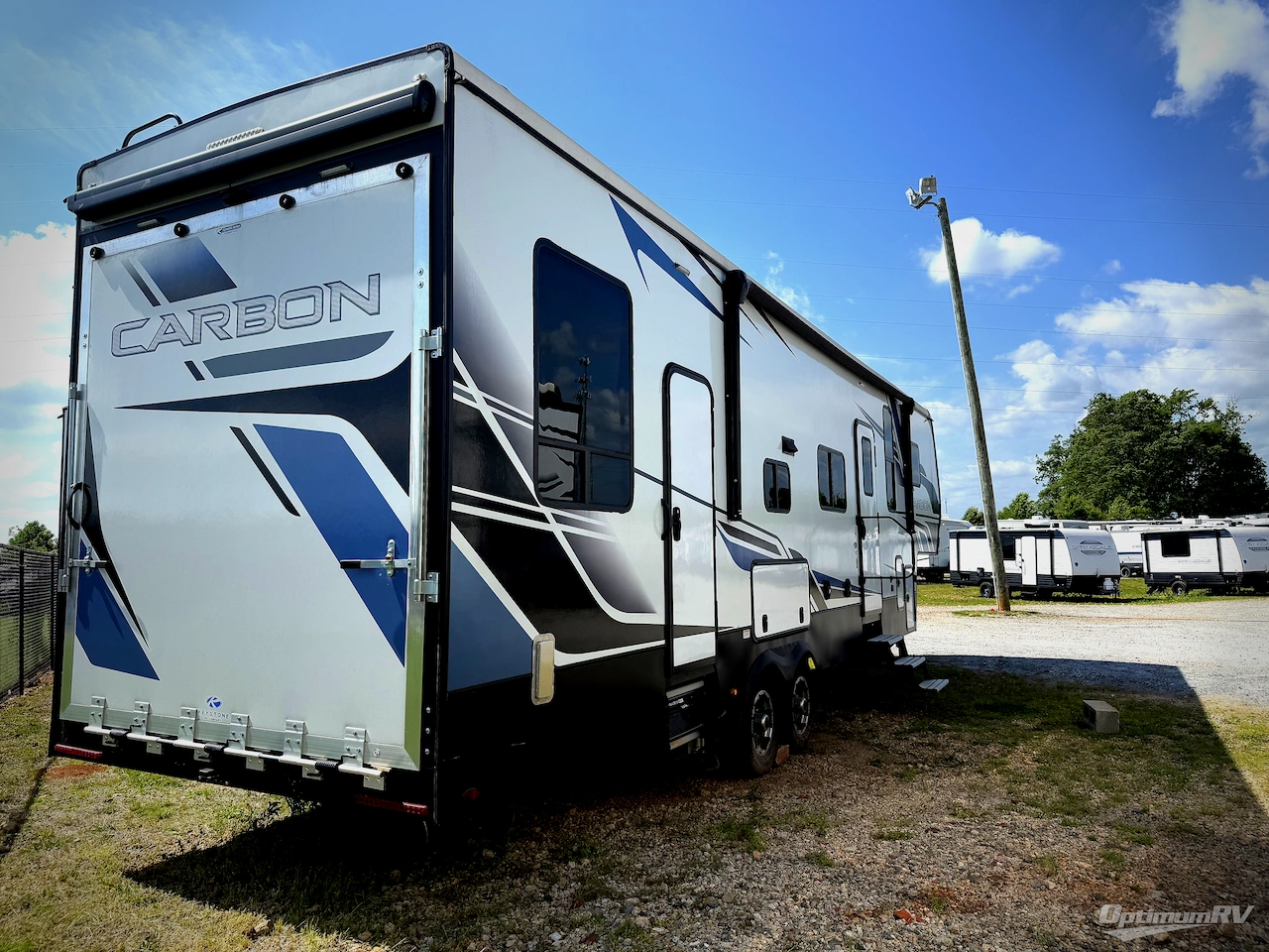 2022 Keystone Carbon 338 Photo 2