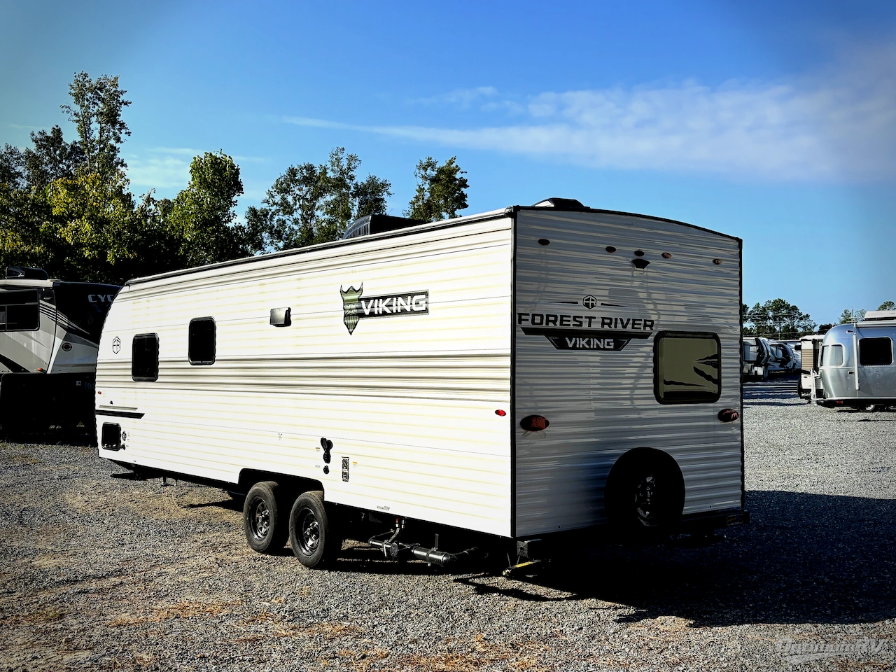 2025 Forest River Viking 5K Series 26BH Photo 2