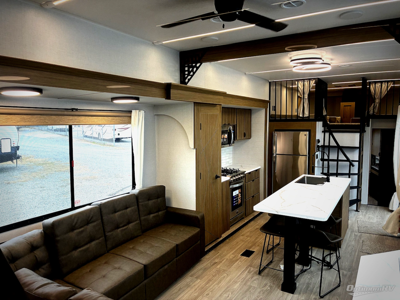 2026 Forest River Wildwood Grand Lodge 42ICE Photo 17