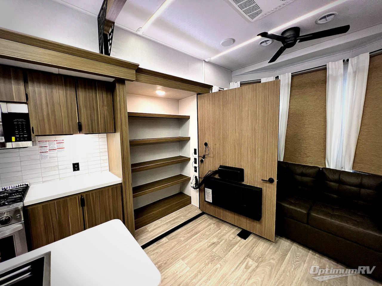 2026 Forest River Wildwood Grand Lodge 42FLDL Photo 12