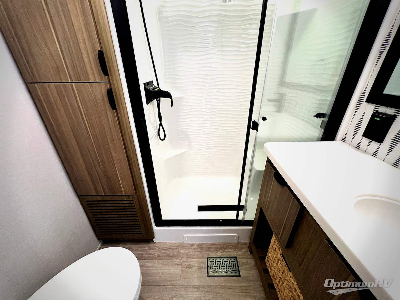 2026 Forest River Wildwood Grand Lodge 42FLDL Photo 18