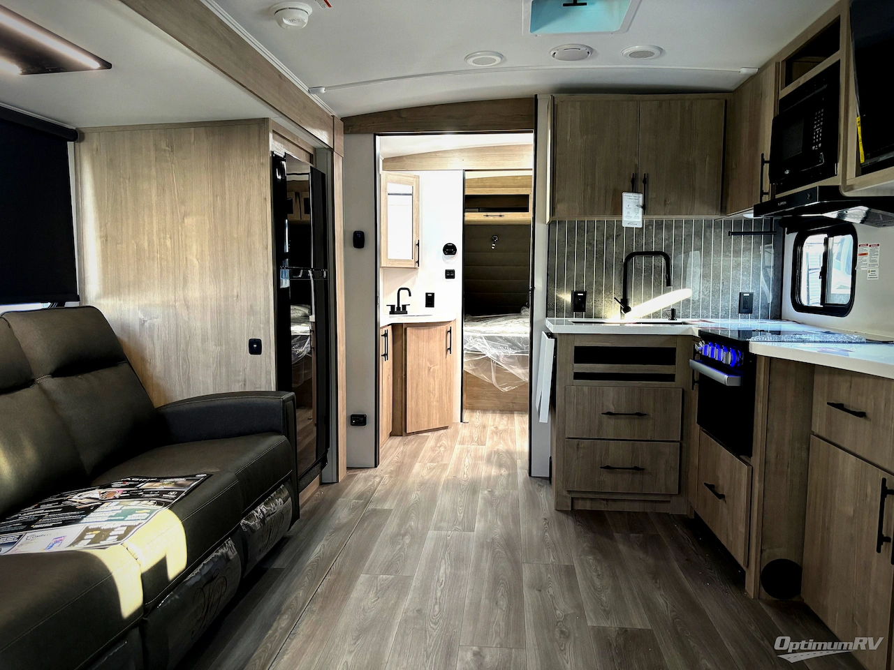 2026 Grand Design Imagine 2500RL Photo 15